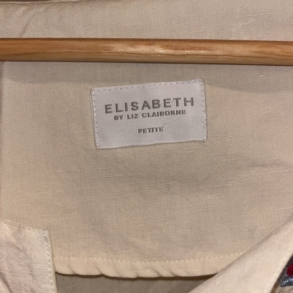 Elizabeth by Liz Claiborne embellished top in petite 3X - Picture 5 of 10